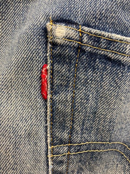 LEVI'S（リーバイス）LEVI'S (リーバイス) デニムパンツ ブルー サイズ: W32×L32の古着・服飾アイテム
