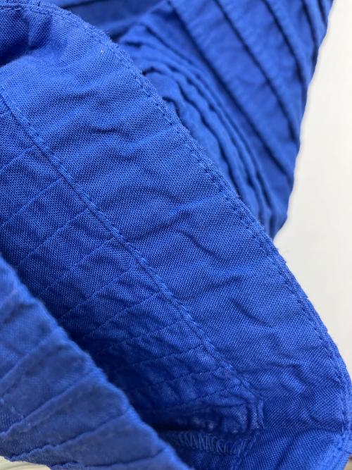 YACCO MARICARD（ヤッコマリカルド）YACCO MARICARD (ヤッコマリカルド) 長袖ブラウス ブルー サイズ:Nの古着・服飾アイテム