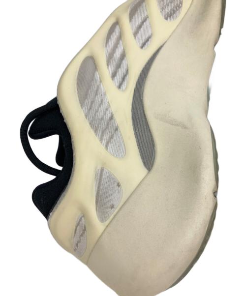 adidas（アディダス）adidas (アディダス) YEEZY 700 V3 Azael アイボリー サイズ:28の古着・服飾アイテム
