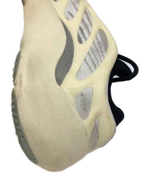 adidas（アディダス）adidas (アディダス) YEEZY 700 V3 Azael アイボリー サイズ:28の古着・服飾アイテム