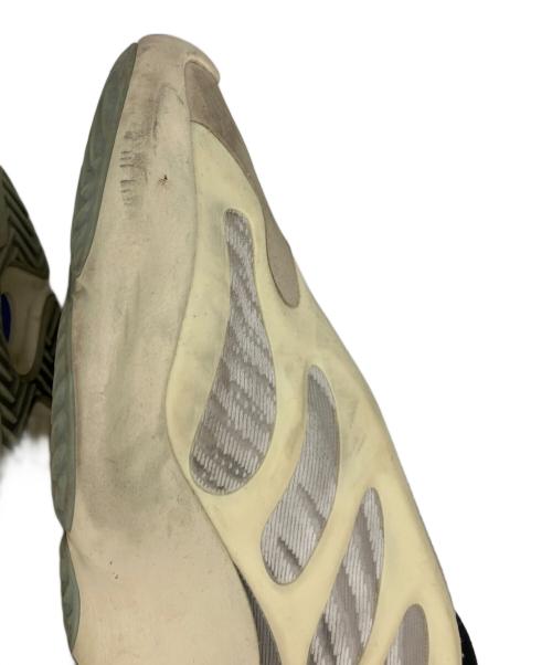 adidas（アディダス）adidas (アディダス) YEEZY 700 V3 Azael アイボリー サイズ:28の古着・服飾アイテム