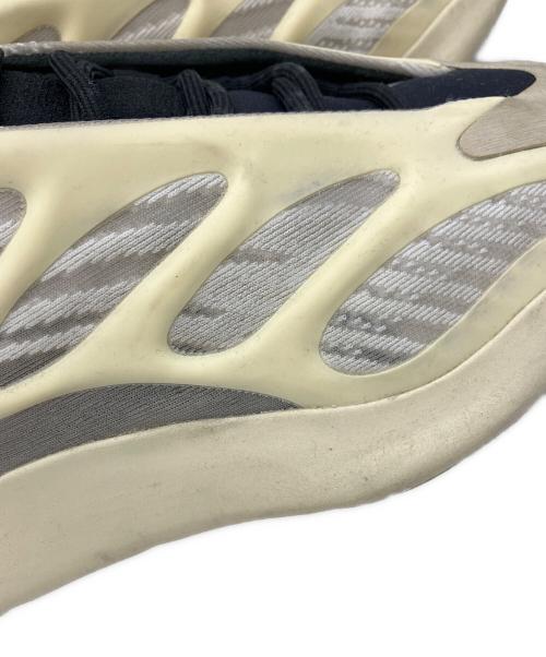 adidas（アディダス）adidas (アディダス) YEEZY 700 V3 Azael アイボリー サイズ:28の古着・服飾アイテム