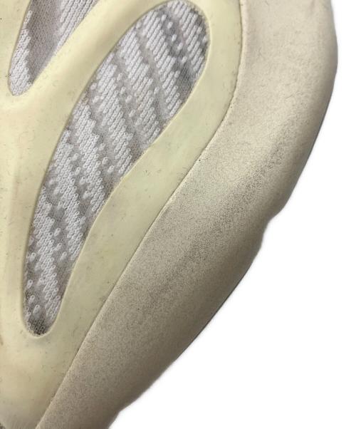 adidas（アディダス）adidas (アディダス) YEEZY 700 V3 Azael アイボリー サイズ:28の古着・服飾アイテム