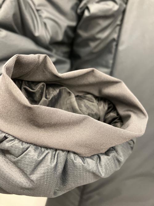 ARC'TERYX（アークテリクス）ARC'TERYX (アークテリクス) 中綿ジャケット ネイビー サイズ:Sの古着・服飾アイテム