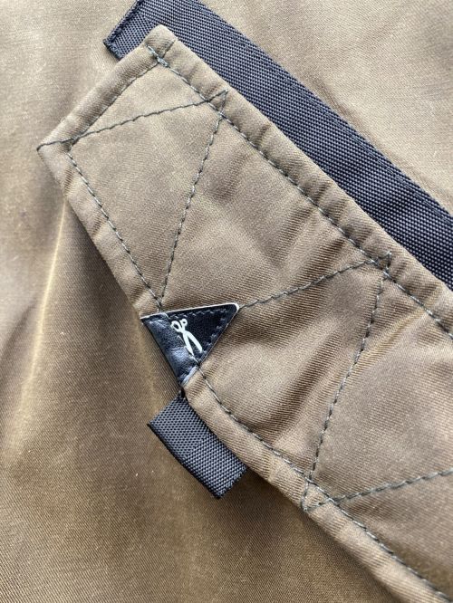 Denham（デンハム）Denham (デンハム) コーティング中綿コート オリーブ サイズ:S 未使用品の古着・服飾アイテム