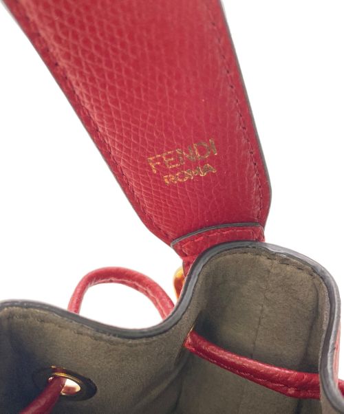FENDI（フェンディ）FENDI (フェンディ) 巾着ショルダーバッグ レッドの古着・服飾アイテム