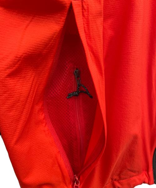 THE NORTH FACE（ザ ノース フェイス）THE NORTH FACE (ザ ノース フェイス) SWALLOWTAIL HOODIE（スワローテイルジャケット） レッド×ブラック サイズ:Mの古着・服飾アイテム