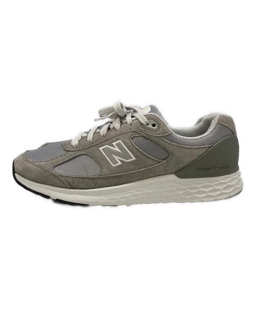 NEW BALANCE（ニューバランス）NEW BALANCE (ニューバランス) ローカットスニーカー グレー×ホワイト サイズ:26.5の古着・服飾アイテム
