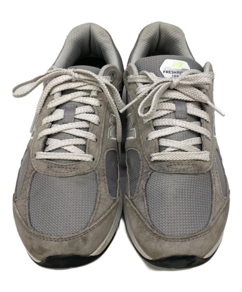 NEW BALANCE（ニューバランス）NEW BALANCE (ニューバランス) ローカットスニーカー グレー×ホワイト サイズ:26.5の古着・服飾アイテム