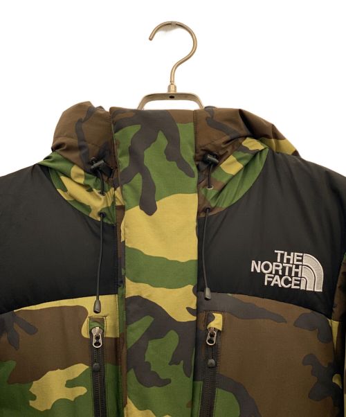 THE NORTH FACE（ザ ノース フェイス）THE NORTH FACE (ザ ノース フェイス) ダウンジャケット グリーン×ブラック サイズ:Mの古着・服飾アイテム