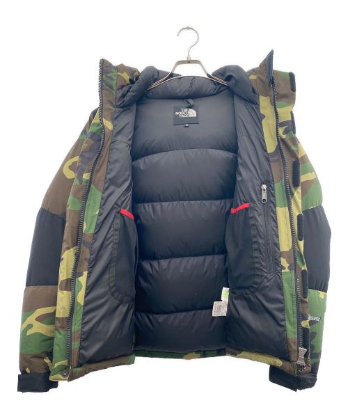 THE NORTH FACE（ザ ノース フェイス）THE NORTH FACE (ザ ノース フェイス) ダウンジャケット グリーン×ブラック サイズ:Mの古着・服飾アイテム