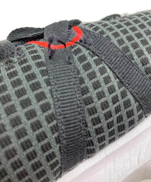 NIKE（ナイキ）NIKE (ナイキ) レブロンフィットネス7 ブラック×レッド サイズ:27.5の古着・服飾アイテム