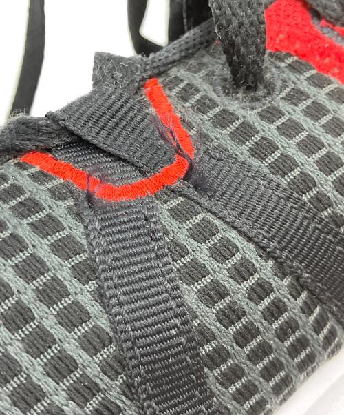 NIKE（ナイキ）NIKE (ナイキ) レブロンフィットネス7 ブラック×レッド サイズ:27.5の古着・服飾アイテム