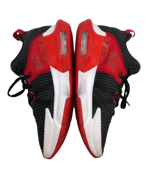 NIKE（ナイキ）NIKE (ナイキ) レブロンフィットネス7 ブラック×レッド サイズ:27.5の古着・服飾アイテム