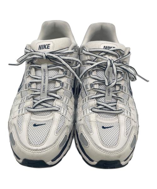 NIKE（ナイキ）NIKE (ナイキ) ローカットスニーカー ホワイト×ネイビー サイズ:27の古着・服飾アイテム