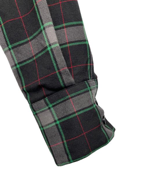 JOHN LAWRENCE SULLIVAN（ジョン ローレンス サリバン）JOHN LAWRENCE SULLIVAN (ジョン ローレンス サリバン) 長袖ウールシャツ ブラック×グレー サイズ:36の古着・服飾アイテム