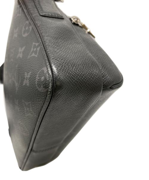 LOUIS VUITTON（ルイ ヴィトン）LOUIS VUITTON (ルイ ヴィトン) ショルダーバッグ ブラックの古着・服飾アイテム