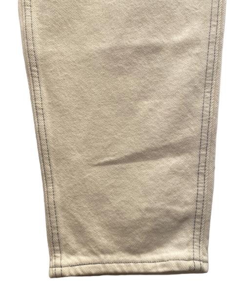 LEVI'S RED（リーバイス レッド）LEVI'S RED (リーバイス レッド) デニムパンツ アイボリー サイズ:W27 L29 未使用品の古着・服飾アイテム