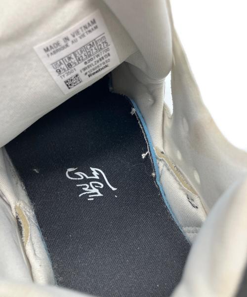 REEBOK（リーボック）REEBOK (リーボック) インスタポンプフュリー グレー×ホワイト サイズ:27.5の古着・服飾アイテム