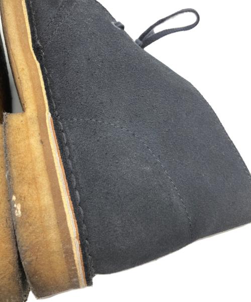 CLARKS（クラークス）CLARKS (クラークス) チャッカーブーツ グレー サイズ:25.5の古着・服飾アイテム