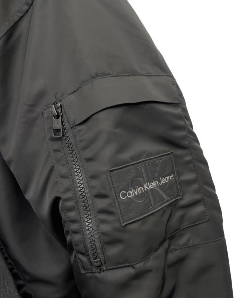 Calvin Klein Jeans（カルバンクラインジーンズ）Calvin Klein Jeans (カルバンクラインジーンズ) リバーシブル ボンバージャケット ブラック×ブラウン サイズ:Sの古着・服飾アイテム