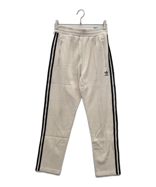 adidas（アディダス）adidas (アディダス) クラシックス ワッフル ベッケンバウアー トラックパンツ ベージュ サイズ:M 未使用品の古着・服飾アイテム