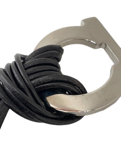 Salvatore Ferragamo（サルヴァトーレ フェラガモ）Salvatore Ferragamo (サルヴァトーレ フェラガモ) ブレスレット ガンチーニ ブラック×シルバーの古着・服飾アイテム