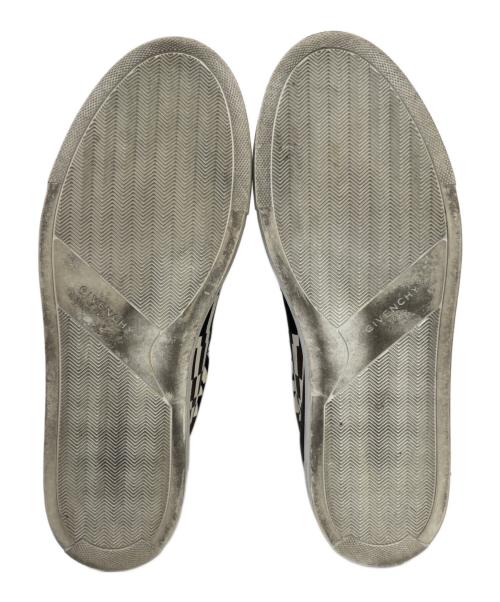 GIVENCHY（ジバンシィ）GIVENCHY (ジバンシィ) ローカットスニーカー ブラック×ホワイト サイズ:43の古着・服飾アイテム