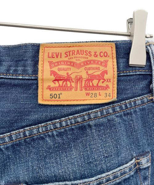 LEVI'S（リーバイス）LEVI'S (リーバイス) ストレートデニムパンツ ブルー サイズ:Ｗ28Ｌ34の古着・服飾アイテム