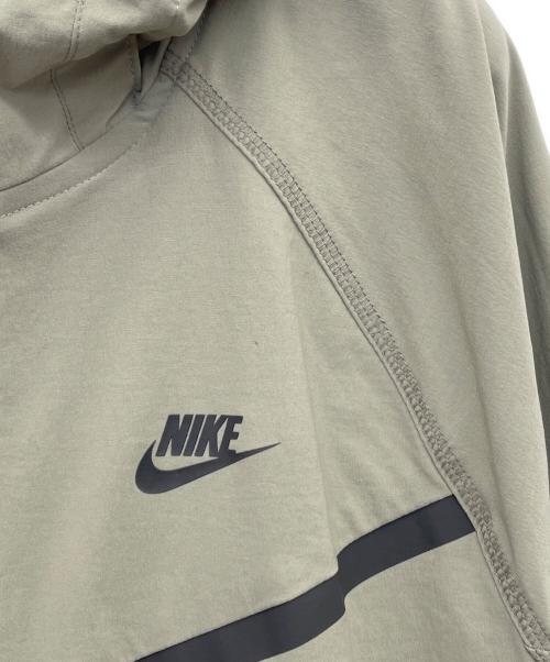 NIKE（ナイキ）NIKE (ナイキ) TECH WINDRUNNER WOVEN FZ JACKET-L.ARMY（テック ウィンドランナー ウーブン フルジップ ジャケット） オリーブ サイズ:Ｓの古着・服飾アイテム