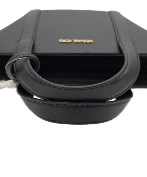 MICHAEL KORS（マイケル・コース）MICHAEL KORS (マイケル・コース) 2WAYバッグ ブラック 未使用品の古着・服飾アイテム