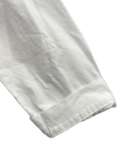 SOLAMONAT LARME（ソラモナラーム）SOLAMONAT LARME (ソラモナラーム) ラウンドヘムプルオーバー ホワイト サイズ:-の古着・服飾アイテム