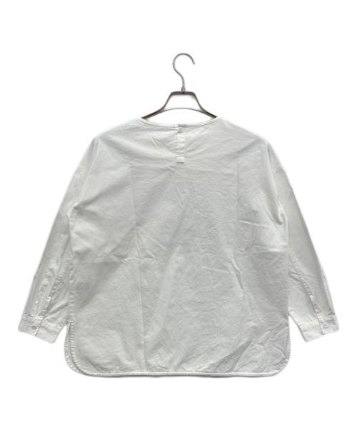 SOLAMONAT LARME（ソラモナラーム）SOLAMONAT LARME (ソラモナラーム) ラウンドヘムプルオーバー ホワイト サイズ:-の古着・服飾アイテム