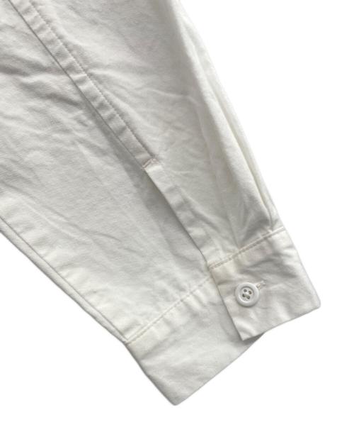 SOLAMONAT LARME（ソラモナラーム）SOLAMONAT LARME (ソラモナラーム) ラウンドヘムプルオーバー ホワイト サイズ:-の古着・服飾アイテム