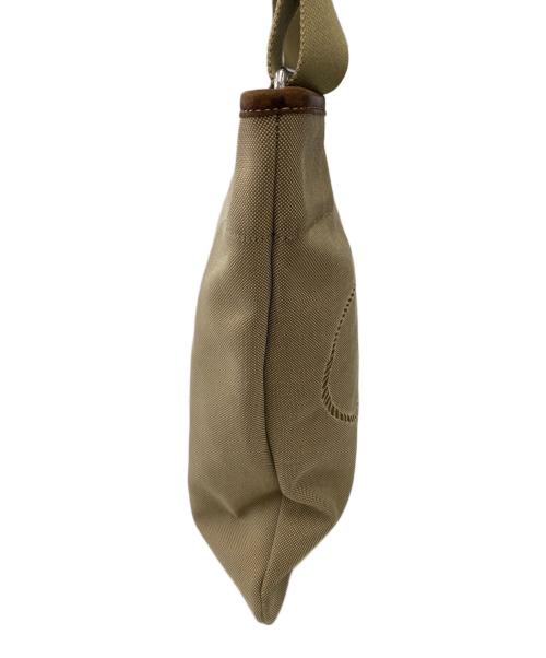 PRADA（プラダ）PRADA (プラダ) ショルダーバッグ ベージュの古着・服飾アイテム