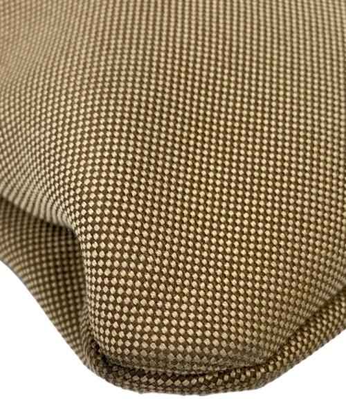 PRADA（プラダ）PRADA (プラダ) ショルダーバッグ ベージュの古着・服飾アイテム