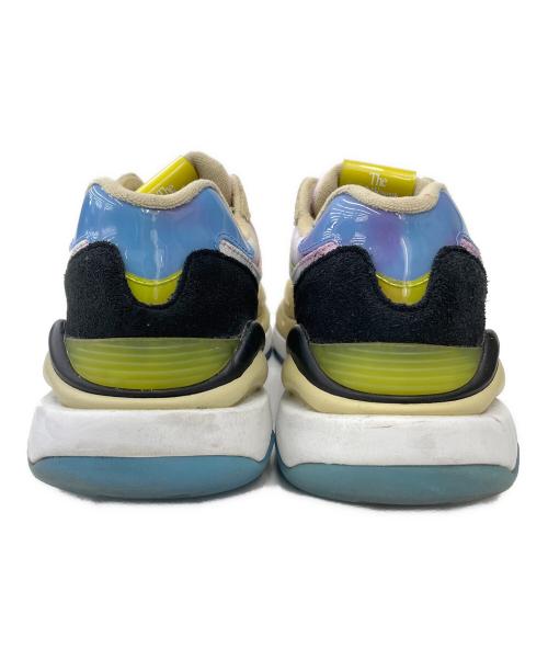 NEW BALANCE（ニューバランス）NEW BALANCE (ニューバランス) ATMOS (アトモス) スニーカー 57/40（フィフティセブン/フォーティ） ベージュ サイズ:25.5の古着・服飾アイテム