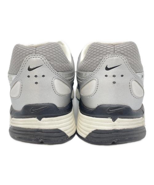 NIKE（ナイキ）NIKE (ナイキ) スニーカー メタリックシルバー サイズ:27㎝の古着・服飾アイテム