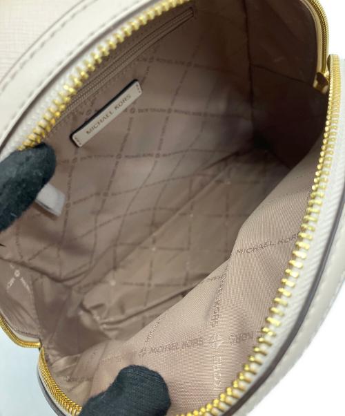 MICHAEL KORS（マイケル・コース）MICHAEL KORS (マイケル・コース) リュック ベージュの古着・服飾アイテム