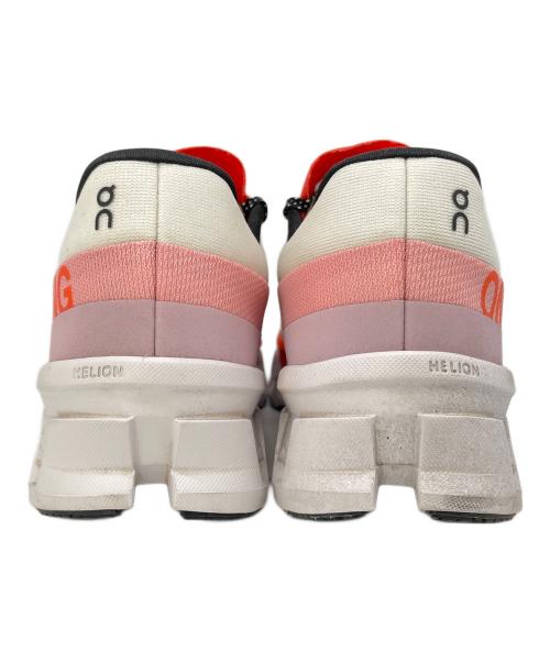 on（オン）on (オン) CLOUDMONSTER2 ホワイト×オレンジ サイズ:26.5㎝の古着・服飾アイテム