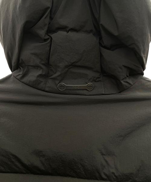HEVO（イーヴォ）HEVO (イーヴォ) ダウンコート ブラック サイズ:SIZE 52の古着・服飾アイテム