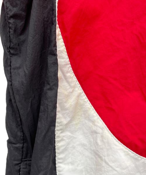 NIKE（ナイキ）NIKE (ナイキ) ナイロンジャケット ホワイト×レッド×ブラック サイズ:Mの古着・服飾アイテム