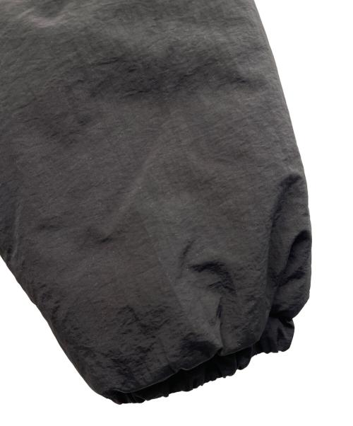 unrelaxing（アンリラクシング）unrelaxing (アンリラクシング) 中綿ジャケット ブラック サイズ:FREE 未使用品の古着・服飾アイテム