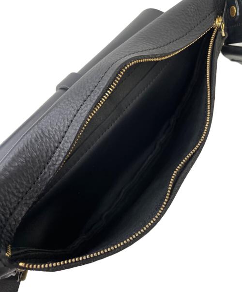 LONA（ロナ）LONA (ロナ) ボディバッグ MILI ブラックの古着・服飾アイテム