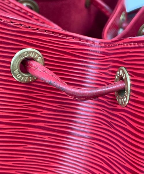 LOUIS VUITTON（ルイ ヴィトン）LOUIS VUITTON (ルイ ヴィトン) ショルダーバッグ レッドの古着・服飾アイテム