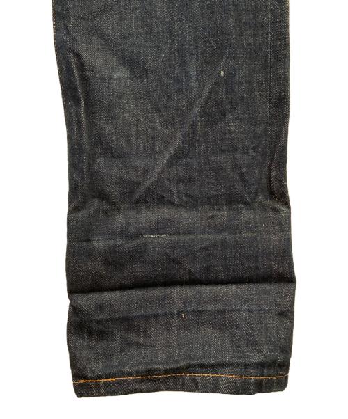 LEVI'S（リーバイス）LEVI'S (リーバイス) 701 デニムパンツ ブルー サイズ:W26 L34の古着・服飾アイテム