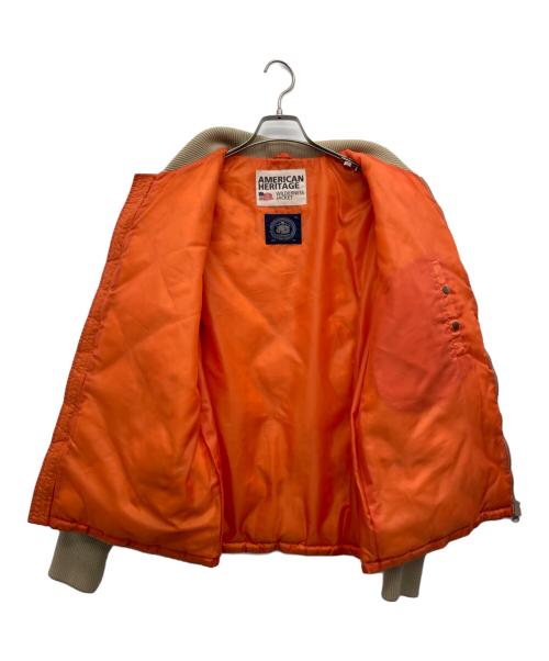 AMERICAN HERITAGE（アメリカンヘリテージ）AMERICAN HERITAGE (アメリカンヘリテージ) J.PRESS (ジェイプレス) キルティングジャケット ベージュ サイズ:Mの古着・服飾アイテム