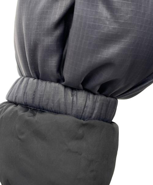 THE NORTH FACE（ザ ノース フェイス）THE NORTH FACE (ザ ノース フェイス) Nuptse Jacket（ヌプシダウンジャケット） ネイビー×ブラック サイズ:Ｍの古着・服飾アイテム