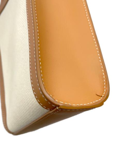 CELINE（セリーヌ）CELINE (セリーヌ) ショルダーバッグ ホワイト×ブラウンの古着・服飾アイテム