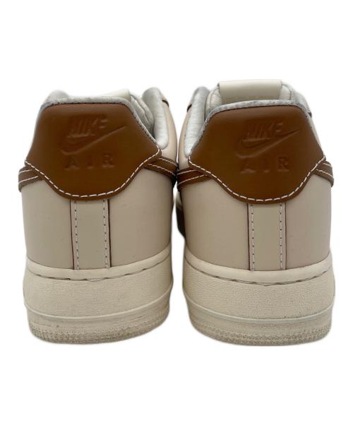 NIKE（ナイキ）NIKE (ナイキ) AIR FORCE1 07 ホワイト×ブラウン サイズ:26.5cmの古着・服飾アイテム